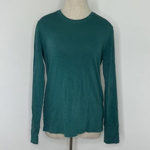 🔹 American Giant Long Sleeve Tee